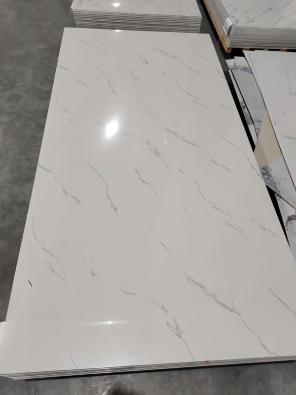 Panneau PVC marbre blanc et gris 244x122CM